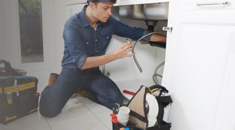 Professional water heater repair in Oswego, KS